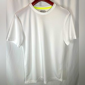 Like New Men Starter White Moisture Wicking Regular Fit Core Tee Sz S